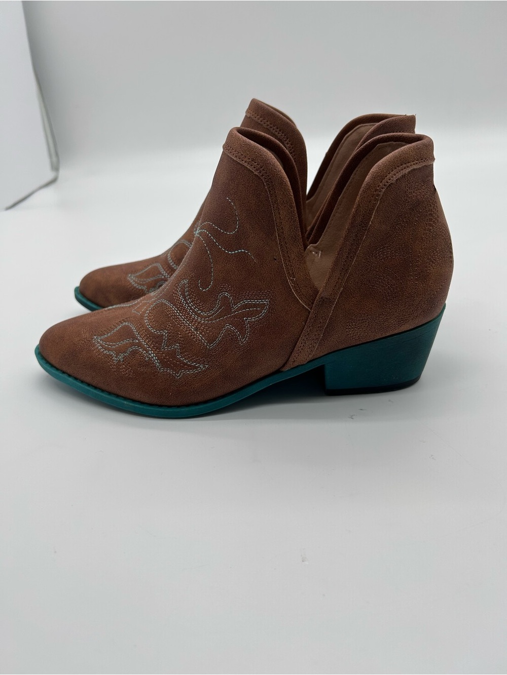 Jolimall Women’s Cognac Embroidered Western Ankle Boots size 8